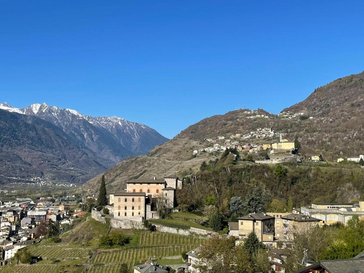 Appartamento La Baita Case Sondrio Fiume - Affitti Brevi Italia Exterior foto